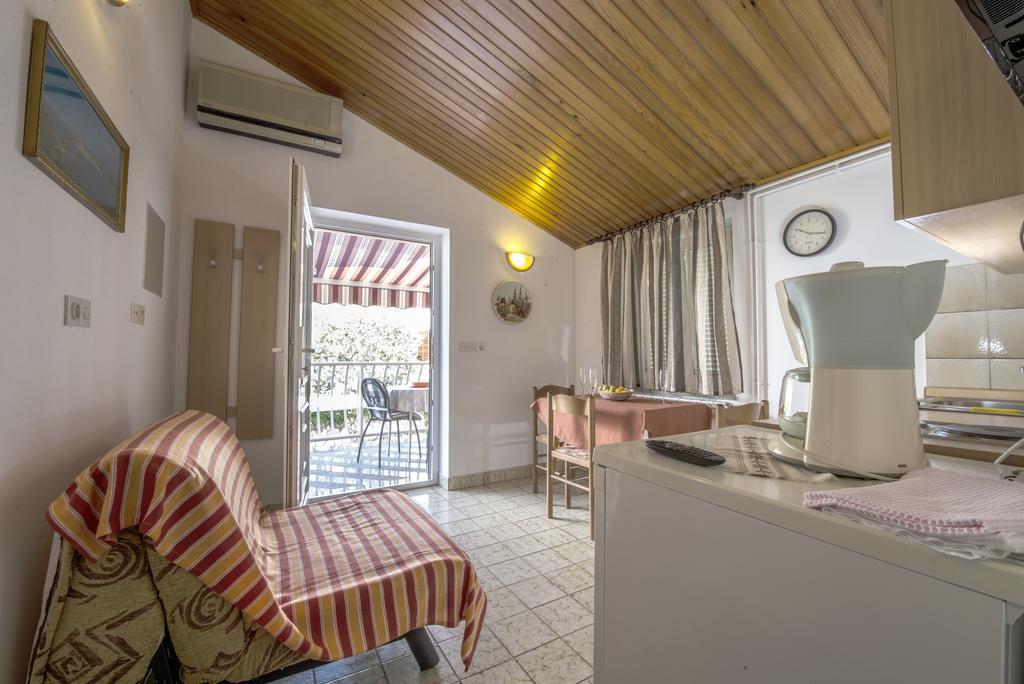 Apartment Anka D Krk Town Exteriér fotografie